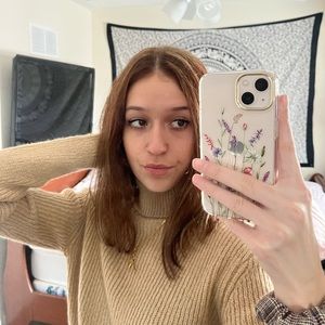 Meet your Posher, Maria